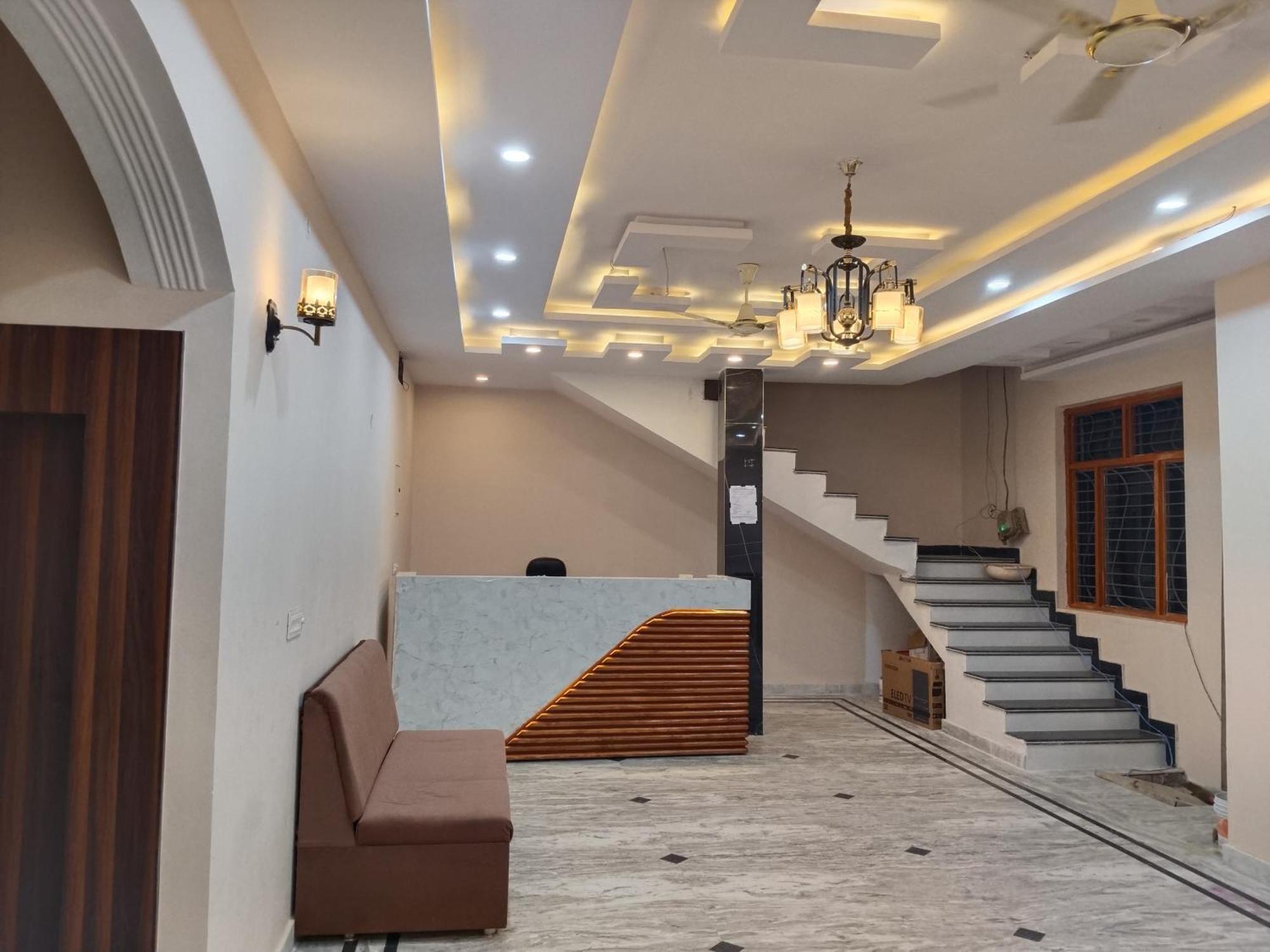 Atithi Inn ขชุราโห ภายนอก รูปภาพ